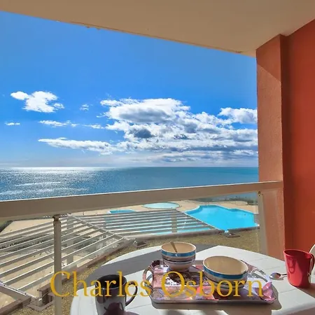 Au Cayenne, Terrasse Et Vue Mer Sete Exterior photo